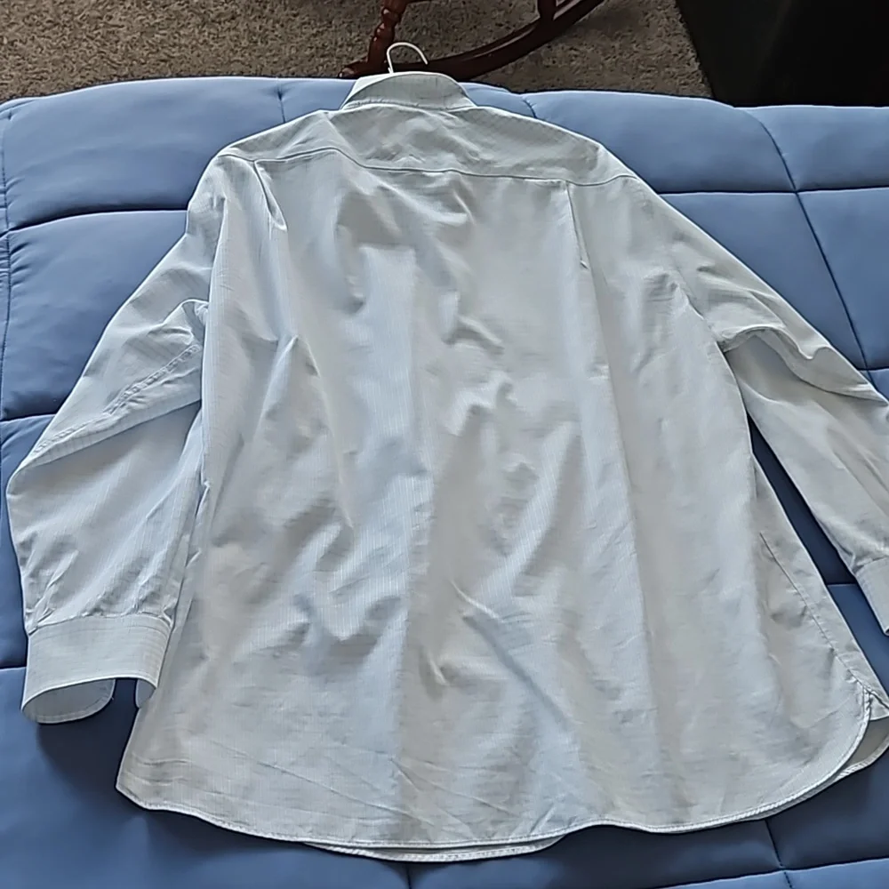 Jos A Bank Reserve Collection Dress Shirt - Picture 12 of 12